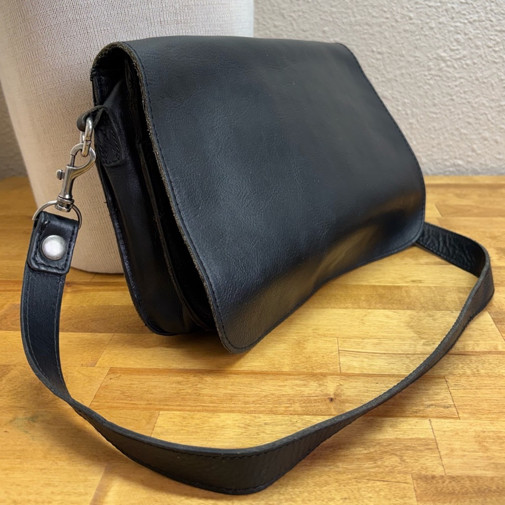 Patricia Nash Black Leather Cassini Crossbody Flap Bag - Picture 13 of 13